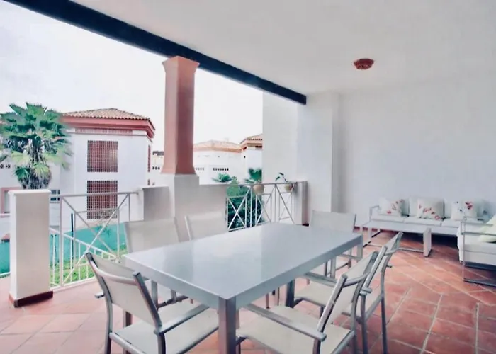 Apartamento Familiar Con Jardin Y Terraza Privada